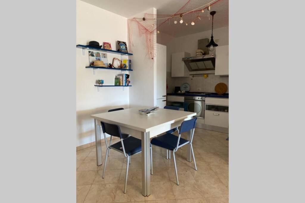 Attico Luminoso Ed Accogliente In Zona Centrale Apartment Алгеро Екстериор снимка